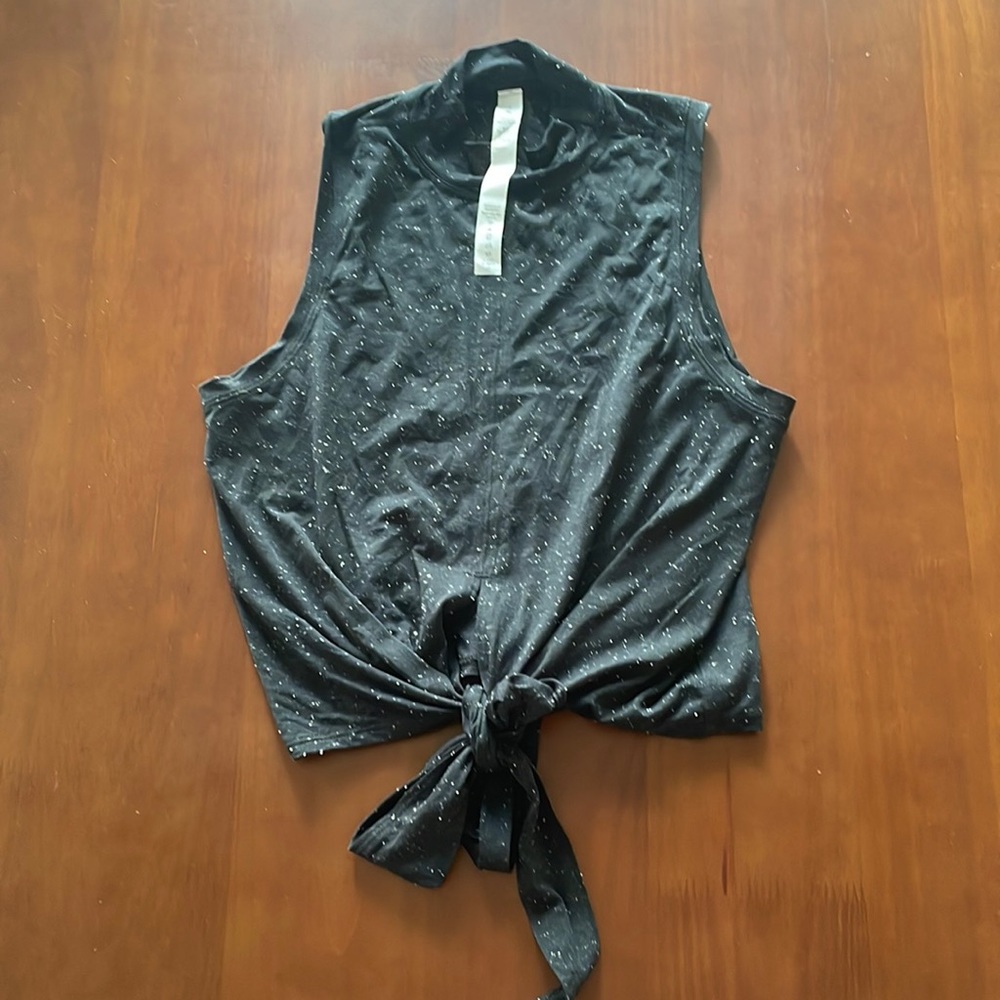 Mock neck tie front crop